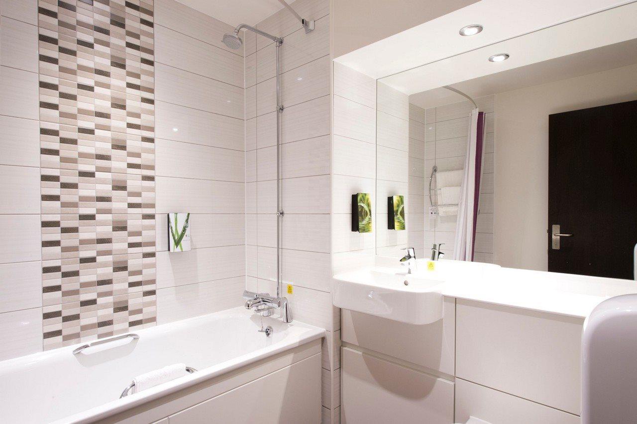 Premier Inn Ware Zewnętrze zdjęcie